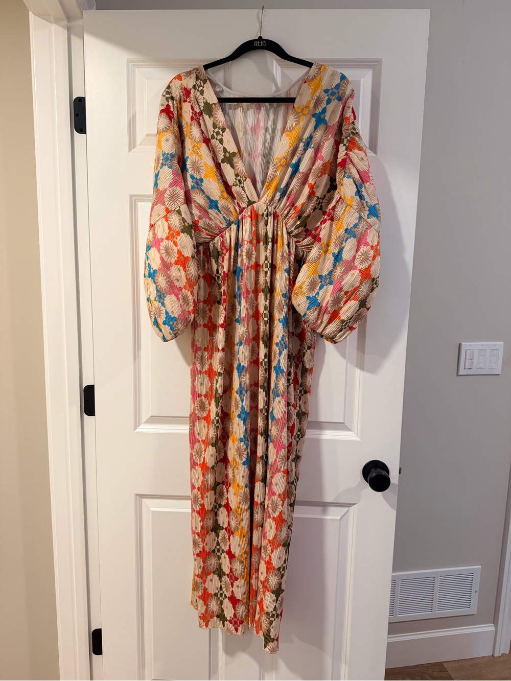 Commense Maxi Dress with Balloon Sleeves